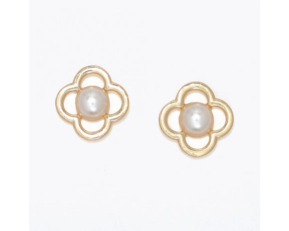 Pearl in Cross Earrings