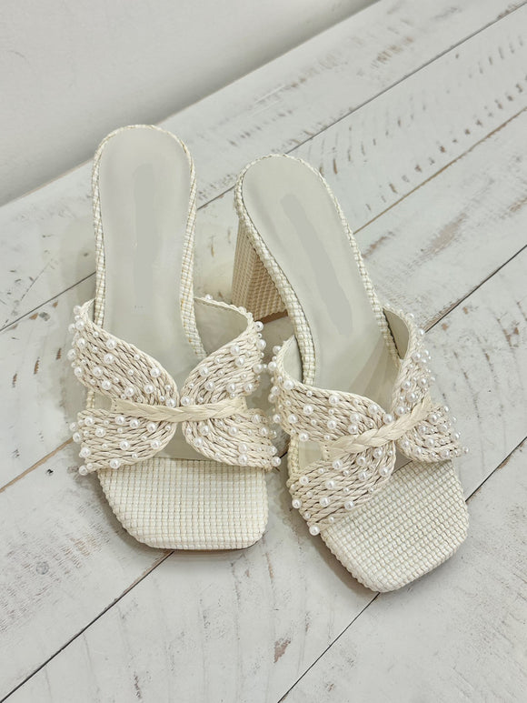 Rattan Pearl Slip on Heel