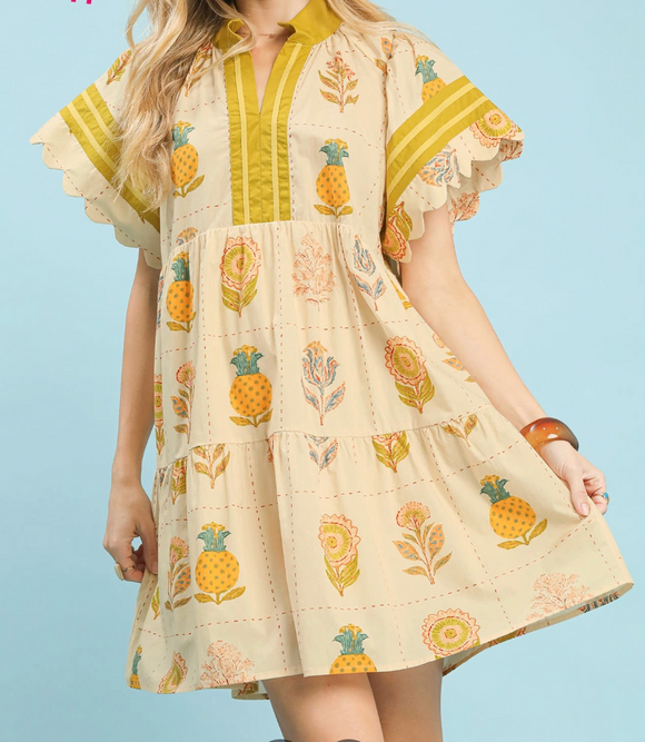 Ecru Scalloped Sleeve Pattern Dress